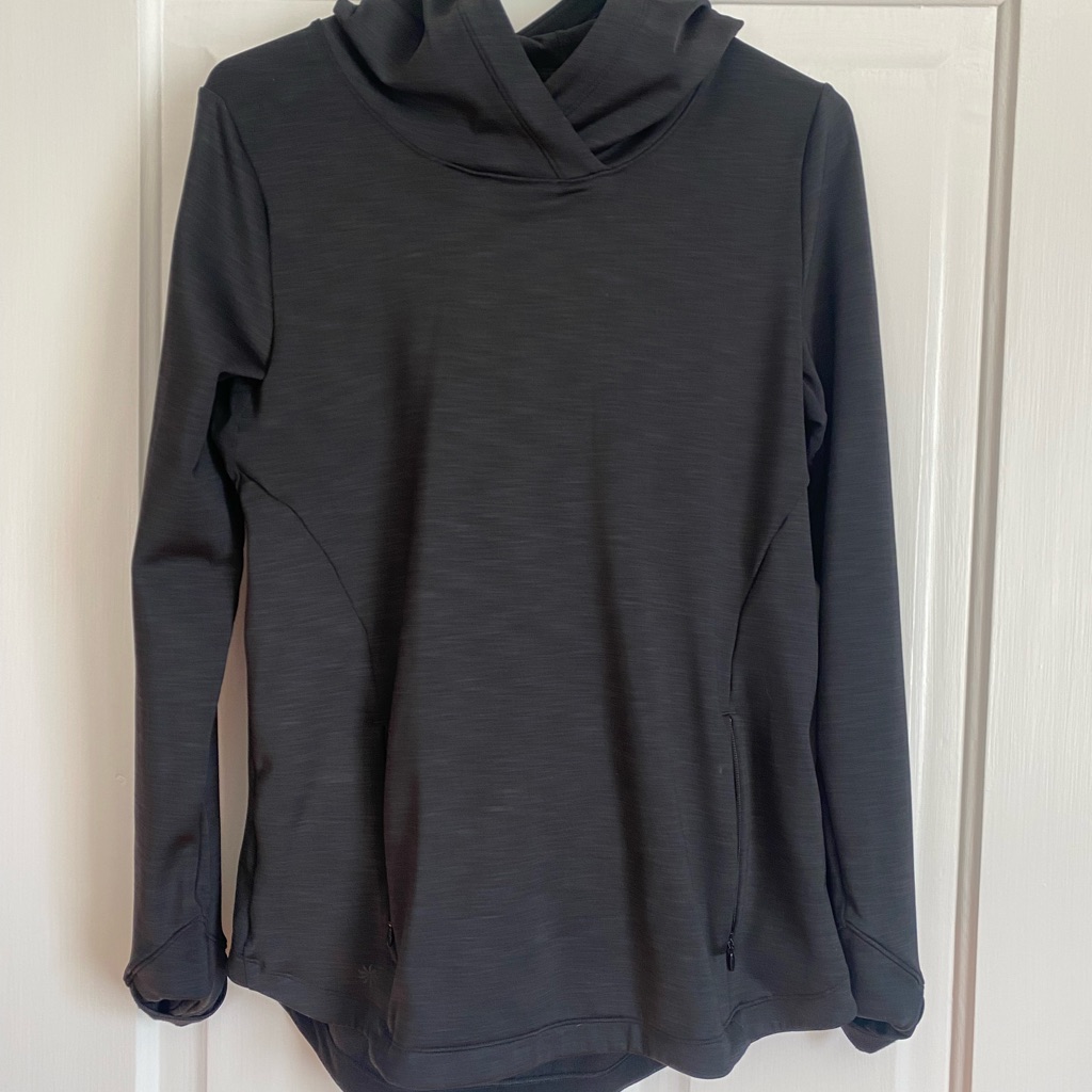 Athleta Pullover. Drifit Material